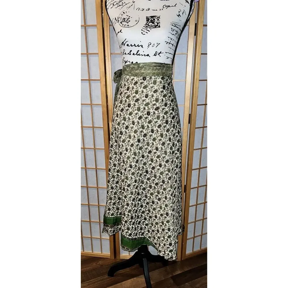 Vintage Silk Saree Bohemian Wrap Skirt (Fits SM-L) Granny Core